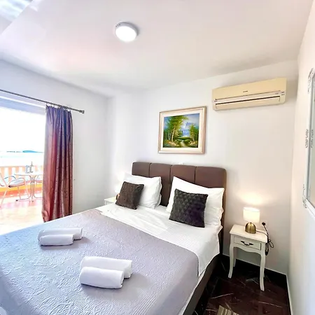 Sunset Apartment