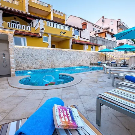 Sunset Apartment Mlini